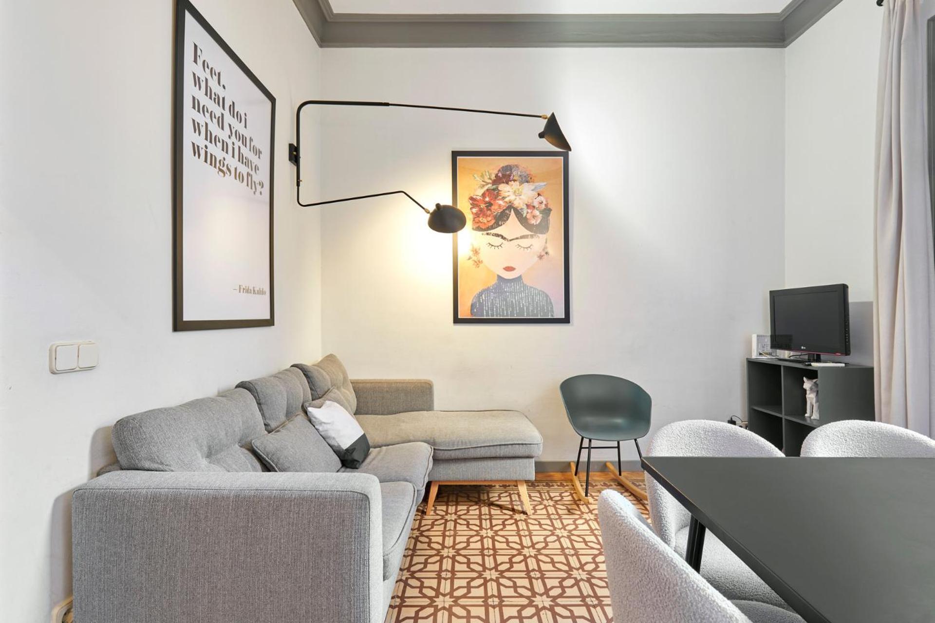 Classic Catalan Family With Balcony By Maison Pinata * Barcelona