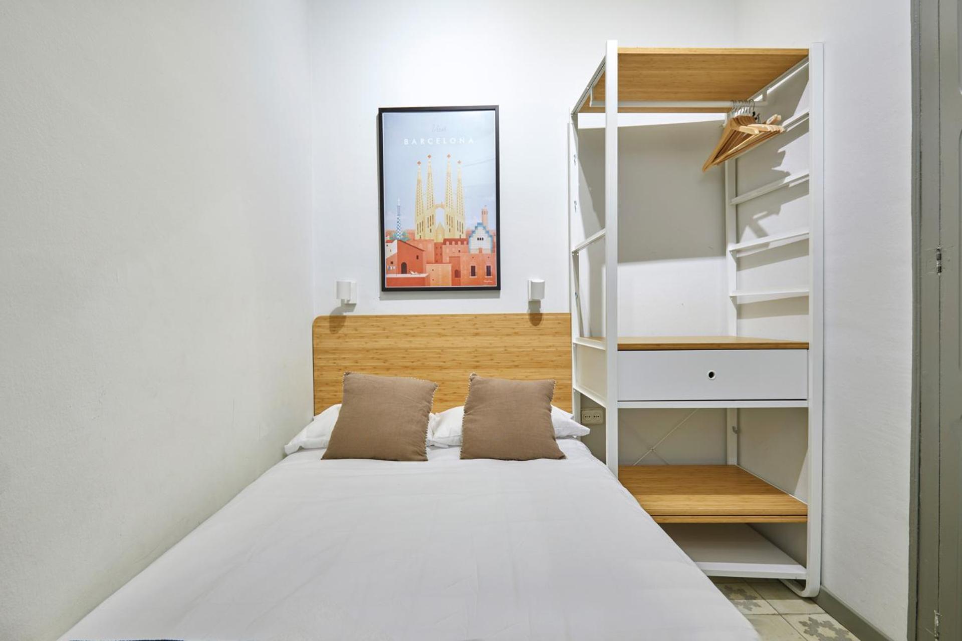 Classic Catalan Family With Balcony By Maison Pinata Apartment Barcelona
